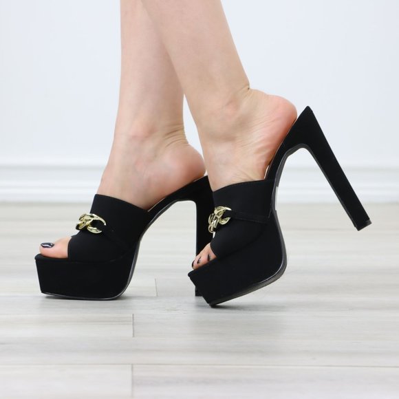Black Faux Velvet Open Toe Slip On Platform Heels Gold Tone Chain Detailing - Picture 11 of 12
